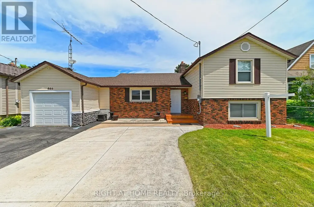 446 Geneva Street, St. Catharines (Vine/Linwell)