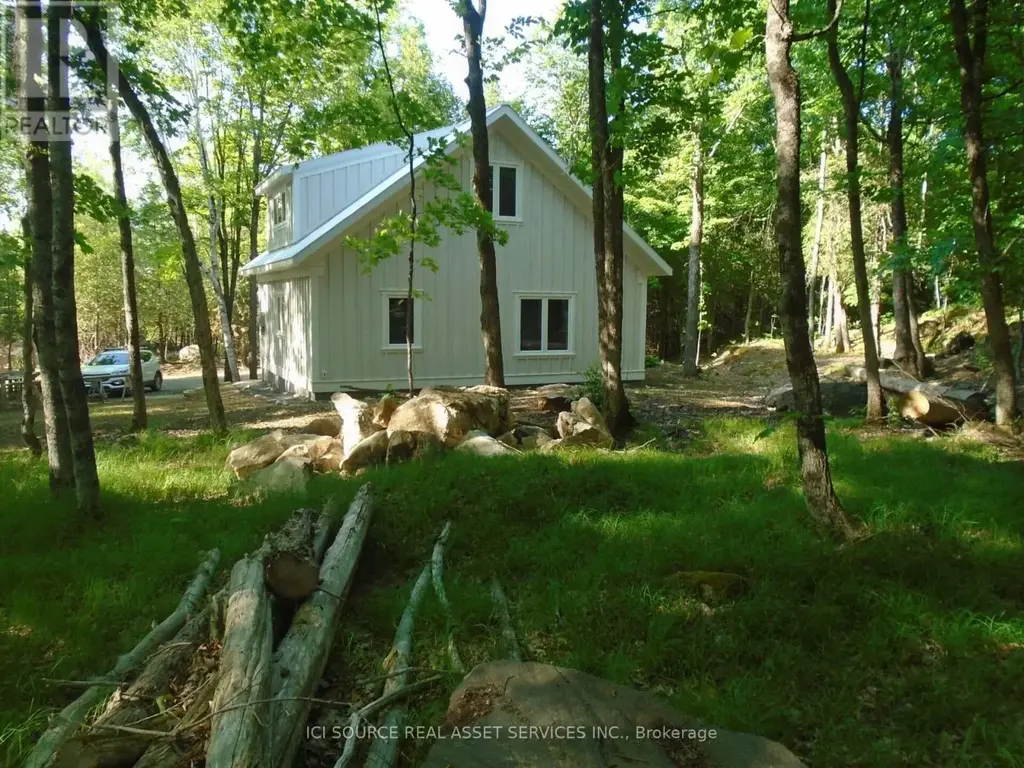 2137 Bennett Lake Road, Tay Valley