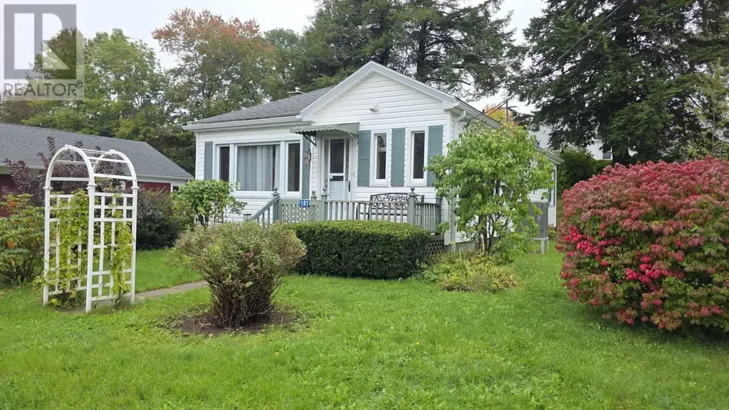 181 Crescent, Bridgewater