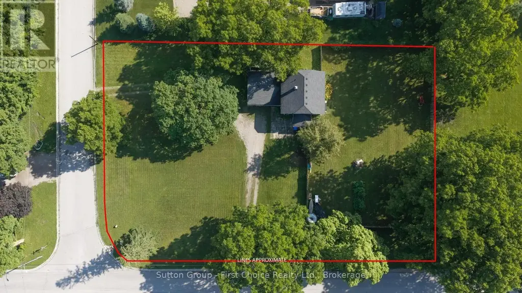 33 Bayfield Street, Huron East (Egmondville)