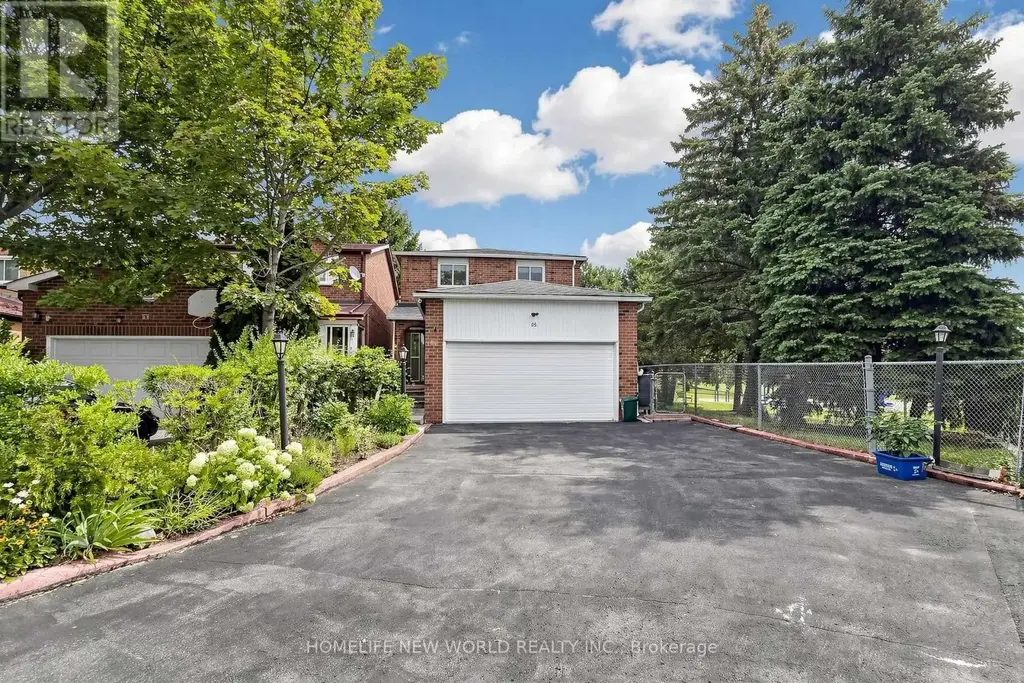 65 Tangmere Crescent, Markham (Milliken Mills East)