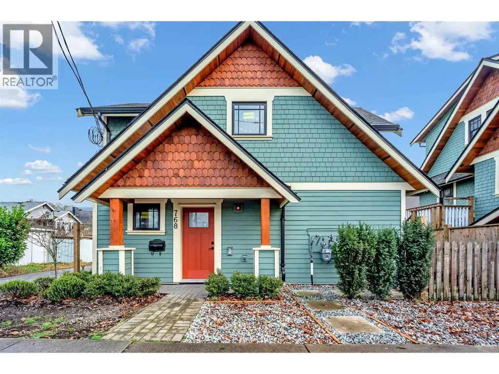 768 Garden Dr, BC