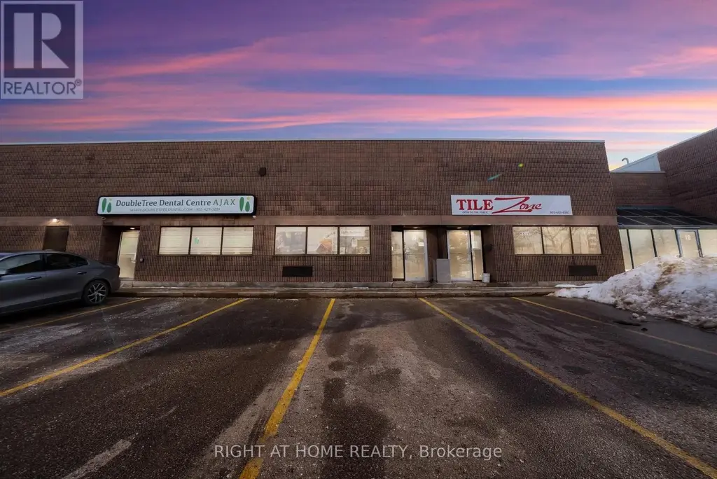 16 - 520 Westney Road S, Ajax (South West)