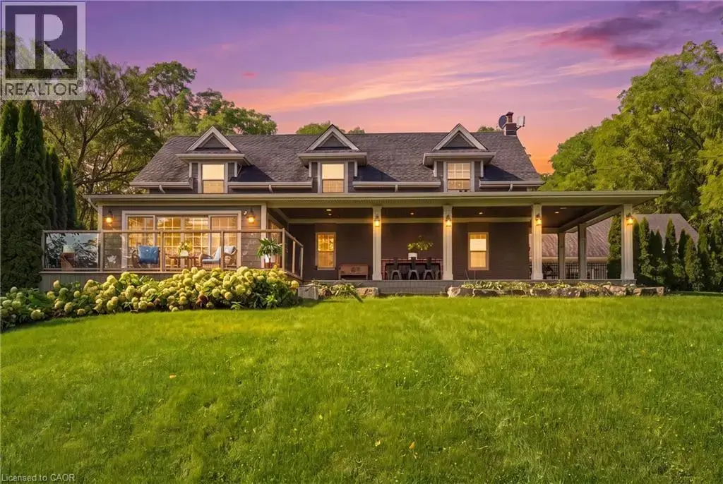 5062 Walkers Line, Burlington