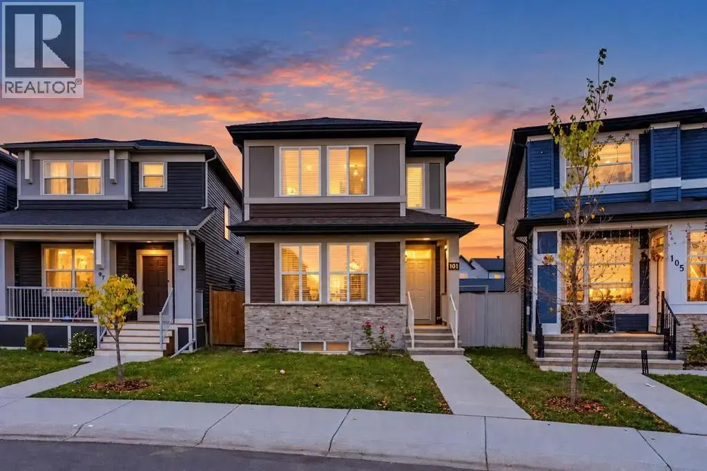 101 Corner Ridge Mews Ne, Calgary