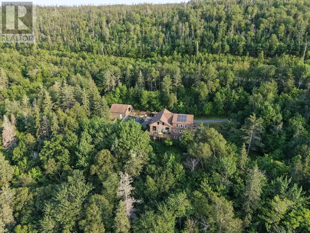 7980 Highway 16, Halfway Cove