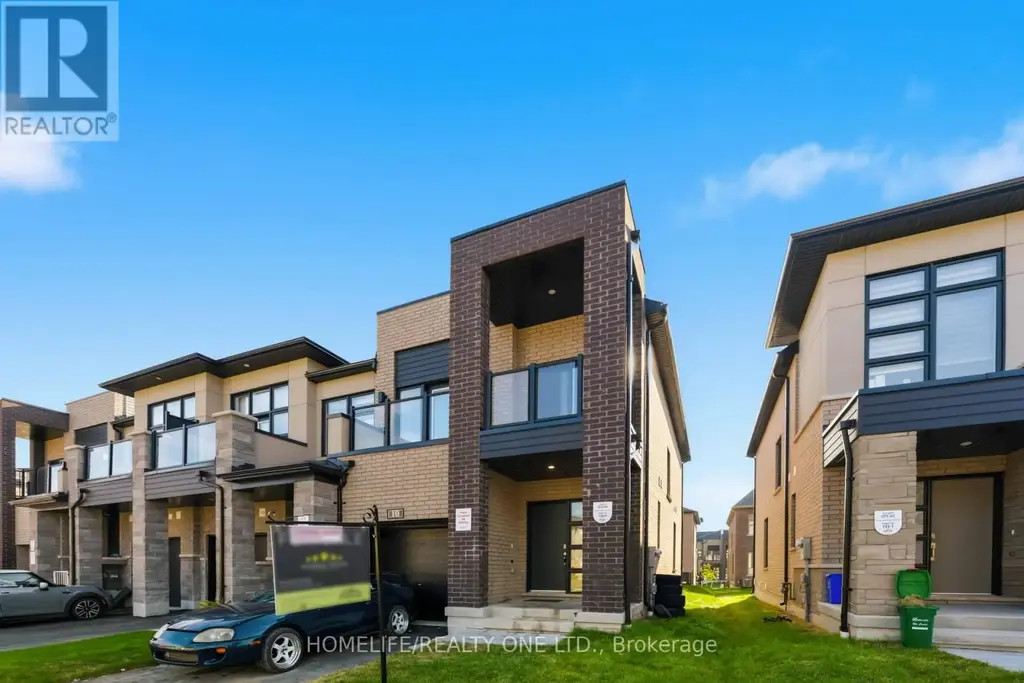 10 Harvey Bunker Crescent, Markham (Angus Glen)