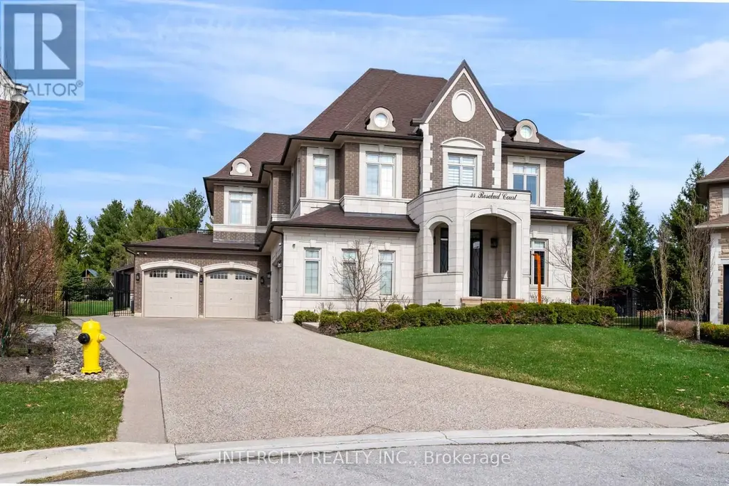 34 Rosebud Court, Vaughan (Kleinburg)