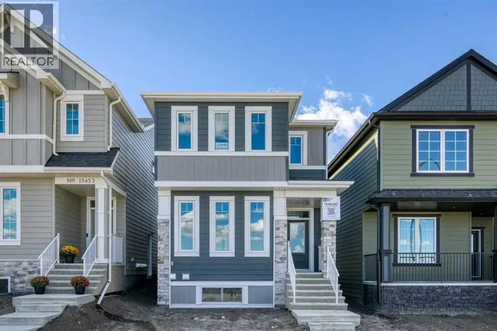 15449 45 Street Sw, Calgary