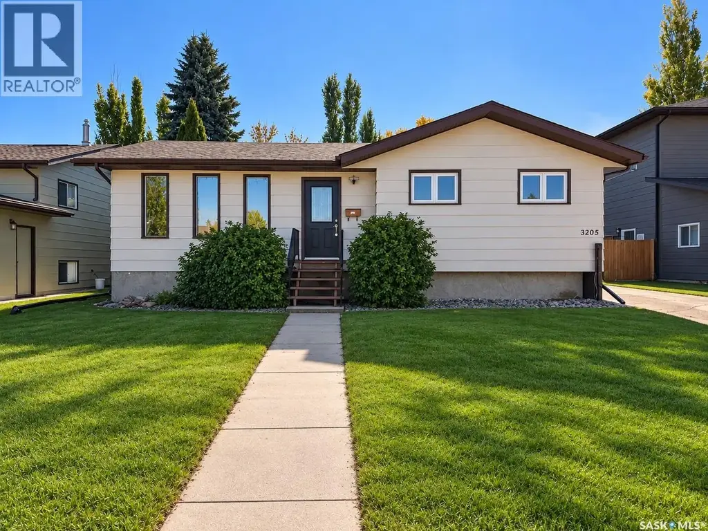 3205 Bliss Crescent, Prince Albert