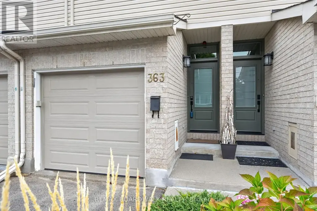 363 Levis Avenue, Ottawa
