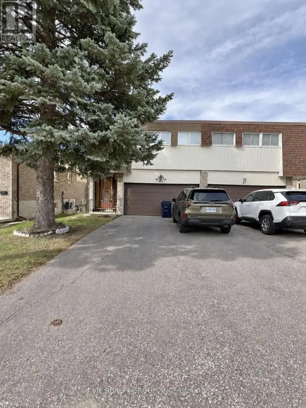 69 Yatesbury Road, Toronto (Bayview Woods-Steeles)