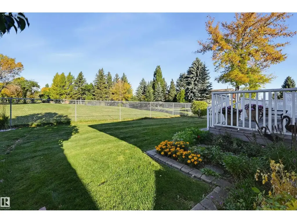 127 Ironwood Pl Nw, Edmonton