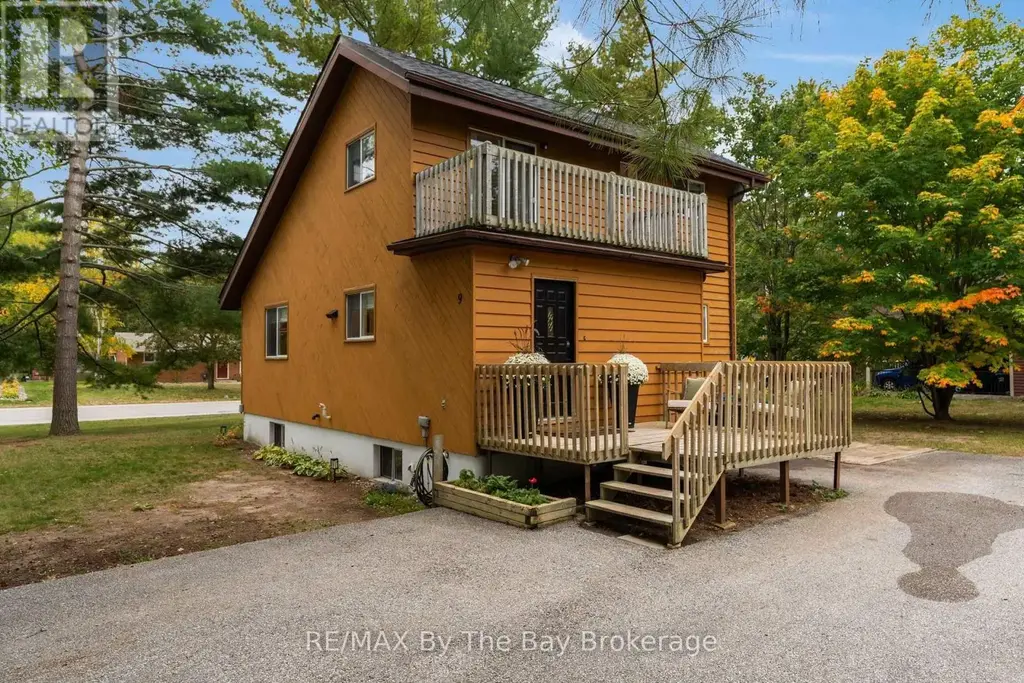 9 Islandview Crescent, Wasaga Beach