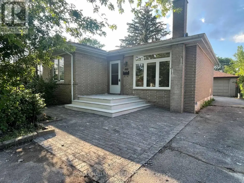 Main Floor - 116 Cartier Crescent, Richmond Hill (Crosby)