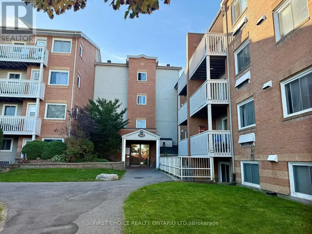 316 - 345 Centrum Boulevard, Ottawa