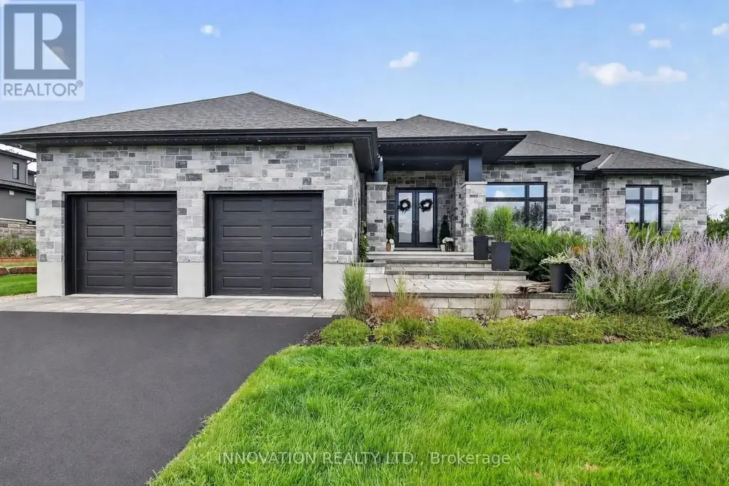 1810 Cedarlakes Way, Ottawa