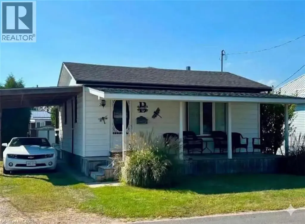 22 Bass Lane, Port Rowan