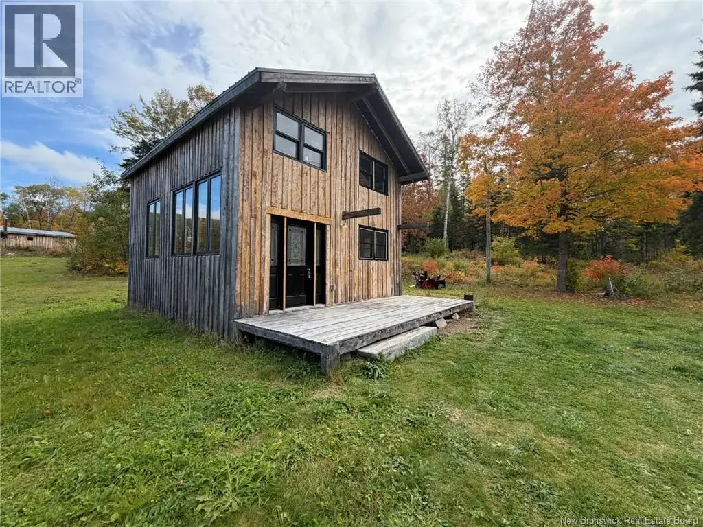 343 Hilltop Road, Hilltop