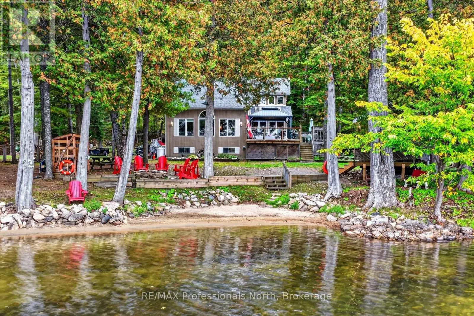 1102 Parallel Falls Lane, Minden Hills (Minden)