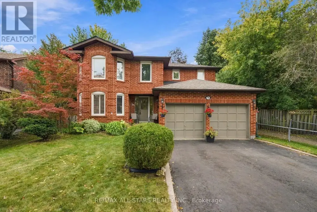 78 Tilman Circle, Markham (Markham Village)