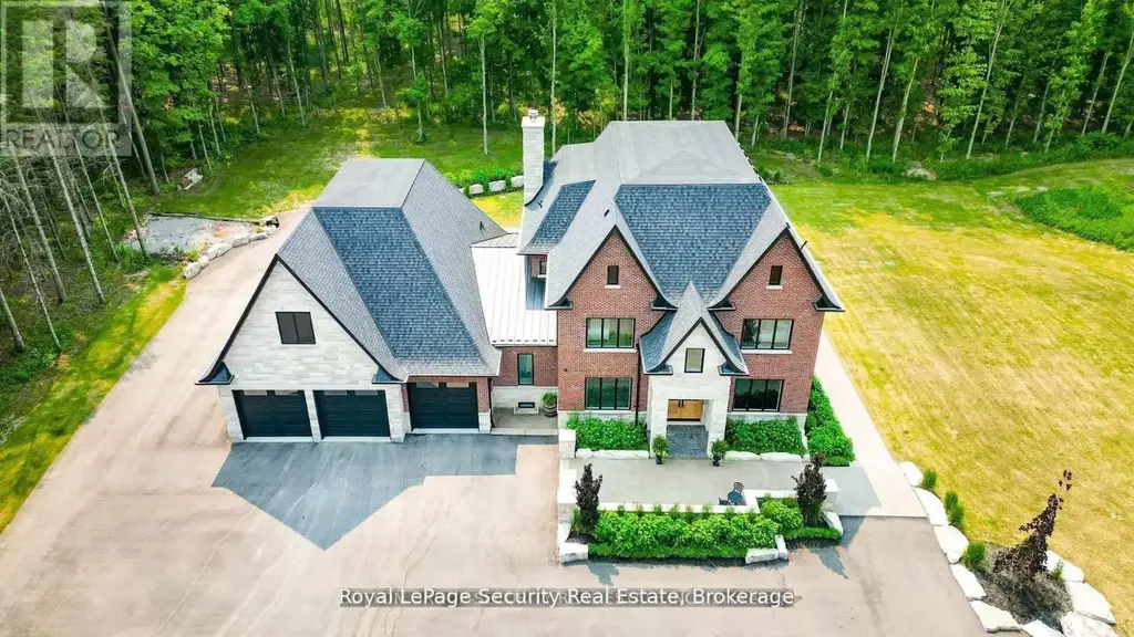 2464 15th Side Road, New Tecumseth