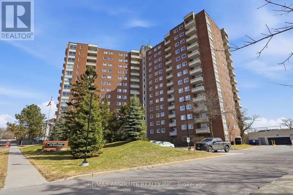 1010 - 915 Elmsmere Road, Ottawa