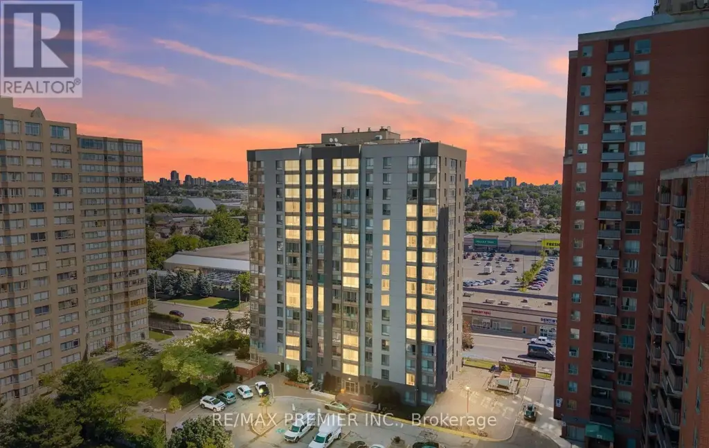 209 - 2470 Eglinton Avenue W, Toronto (Beechborough-Greenbrook)