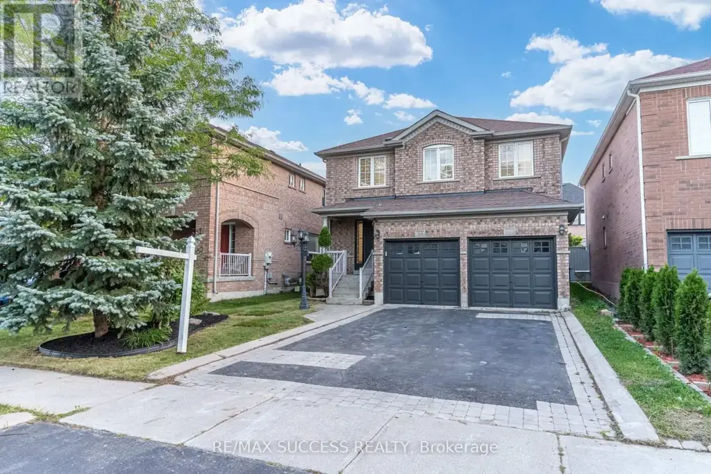 54 Ferncroft Place, Brampton (Fletcher's Meadow)