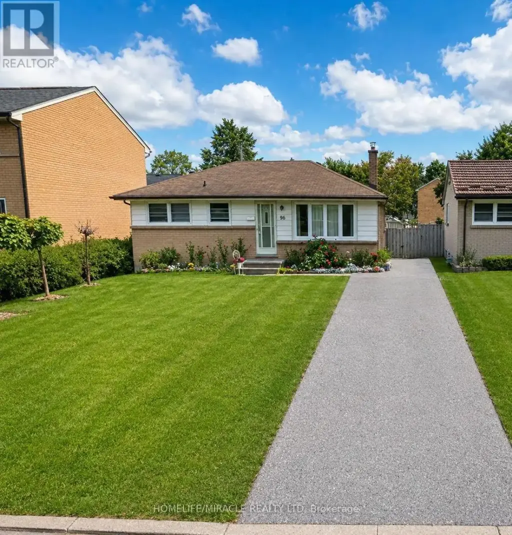 104 Queenston Crescent, London East (East O)