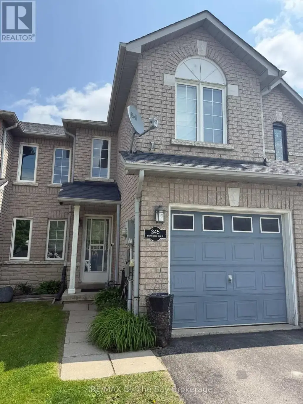 345 Ferndale Drive S, Barrie (Ardagh)