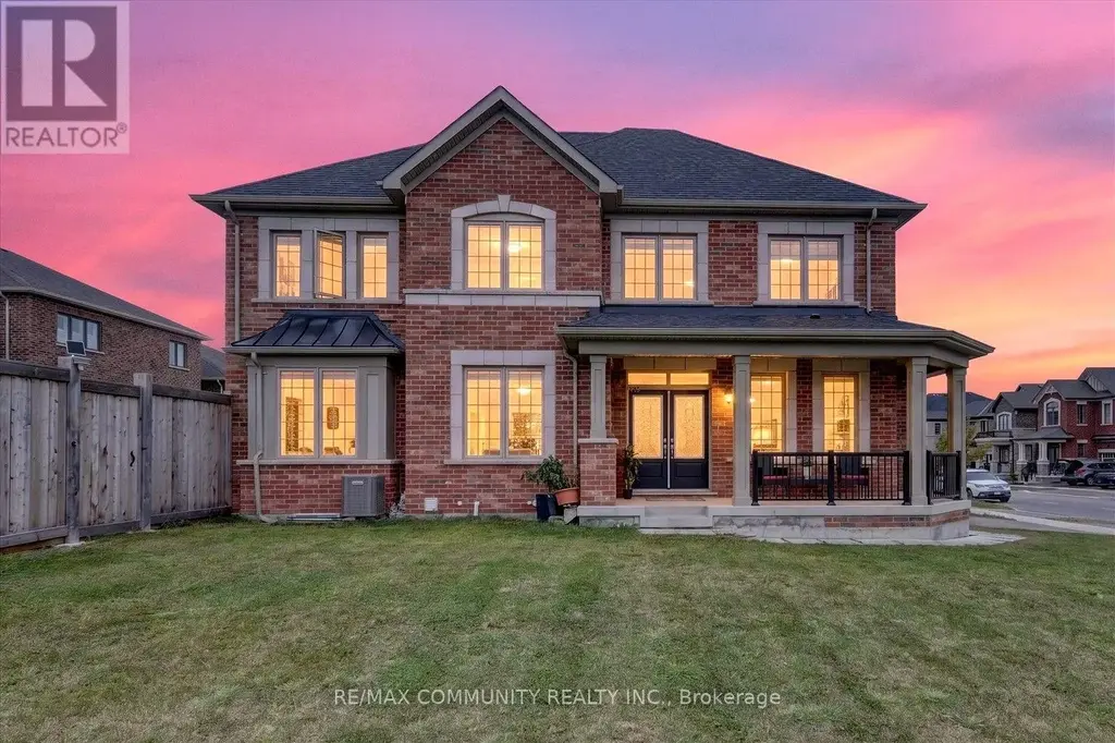 3001 Hollyberry Trail, Pickering