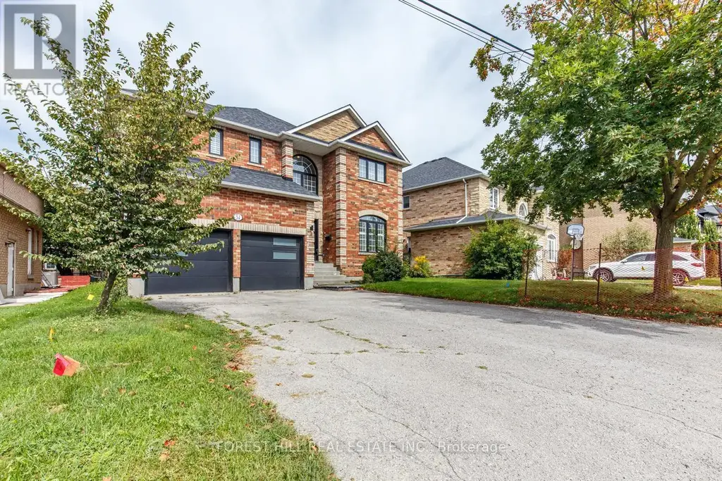 54 Maple Grove Avenue, Richmond Hill (Oak Ridges)