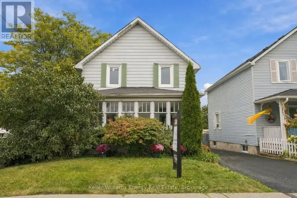477 Cubert Street, Oshawa (Vanier)