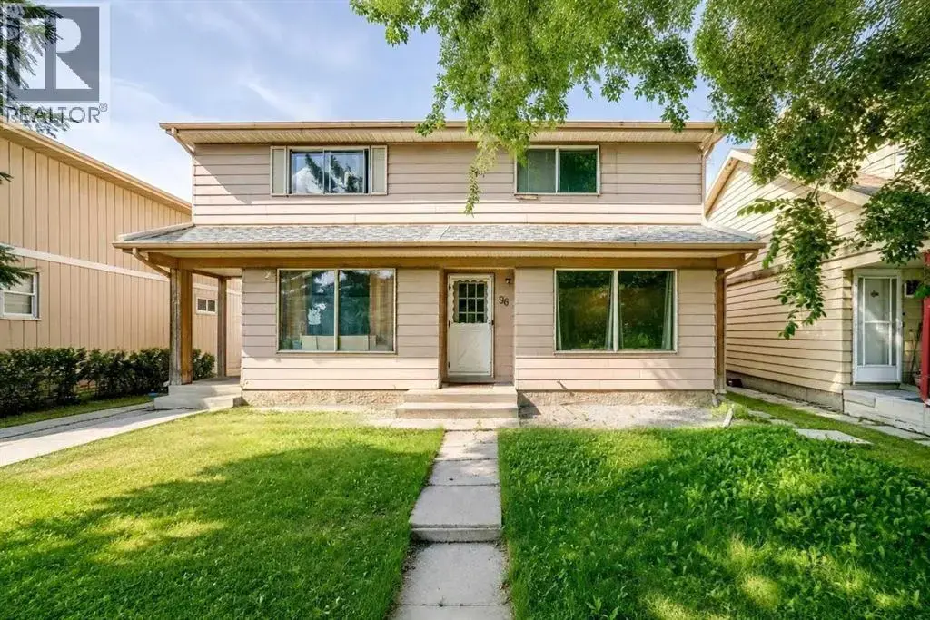 96 Erin Woods Boulevard Se, Calgary