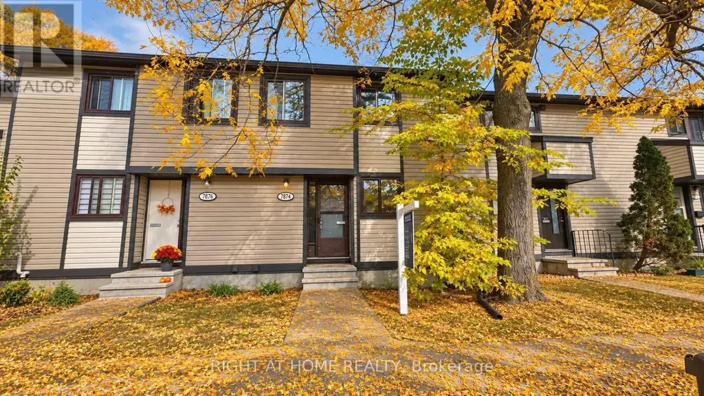 3 - 7874 Jeanne D'arc Boulevard, Ottawa