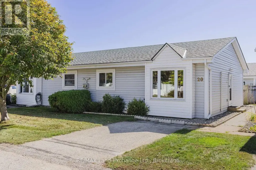 20 - 303 Waterloo Street, Saugeen Shores
