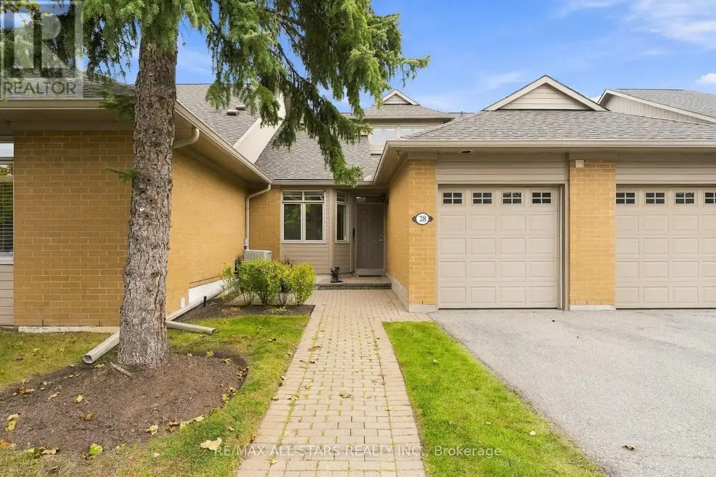 28 Blue Heron Beach Way, Markham (Greensborough)