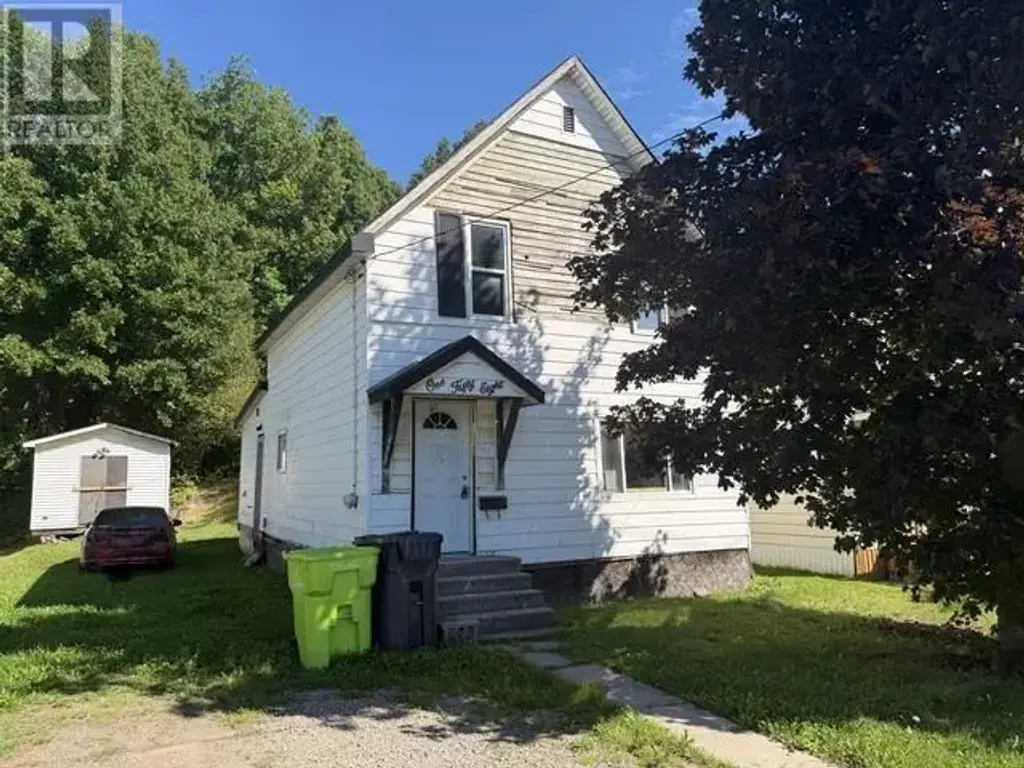 158 Trelawne Ave, Sault Ste. Marie