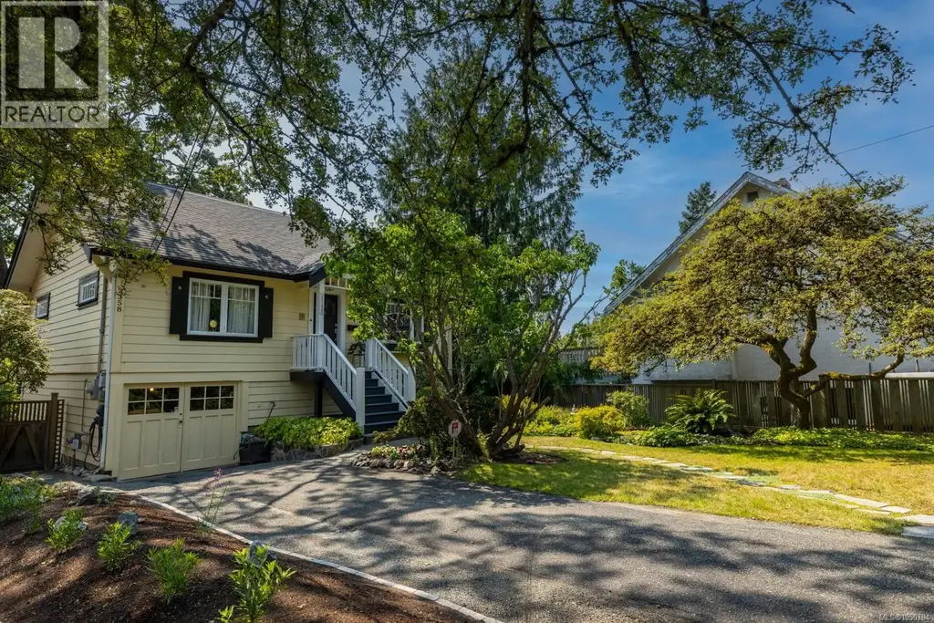 3358 Cook St, Saanich