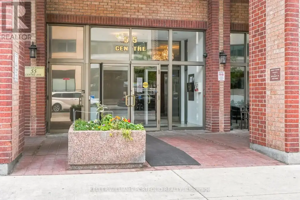 2304 - 55 Centre Avenue, Toronto (Bay Street Corridor)