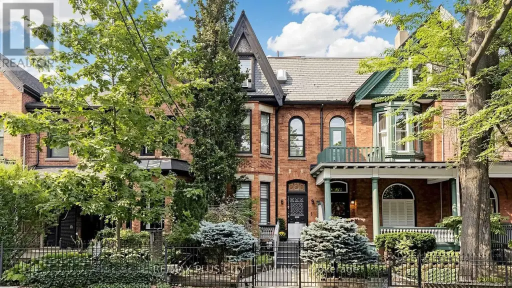 201 Seaton Street, Toronto (Cabbagetown-South St. James Town)