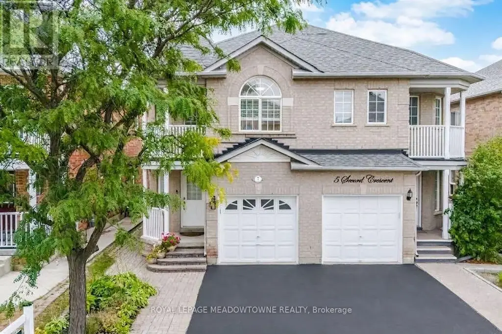 7 Secord Crescent, Brampton (Fletcher's Meadow)