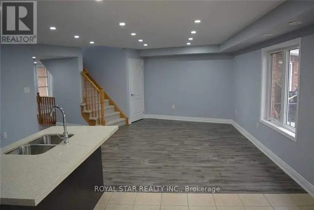 54 Baycliffe Crescent, Brampton (Northwest Brampton)