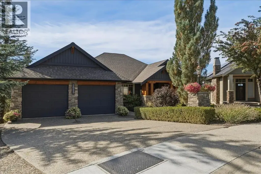 2009 Apex Court, Vernon