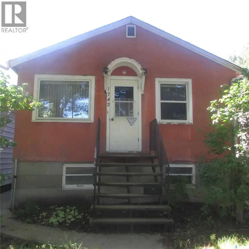 1742 Quebec Street, Regina