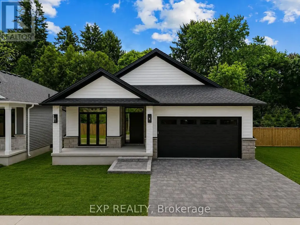 30 - 430 Head Street N, Strathroy-Caradoc (NE)
