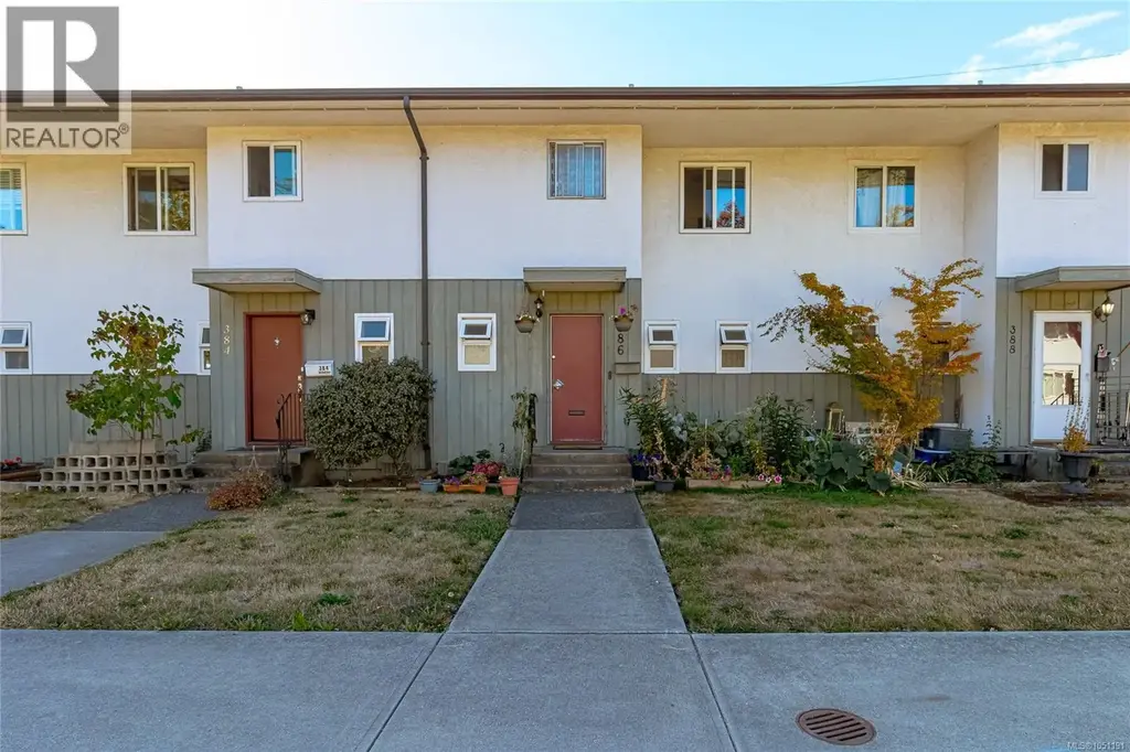 386 Burnside Rd W, Saanich