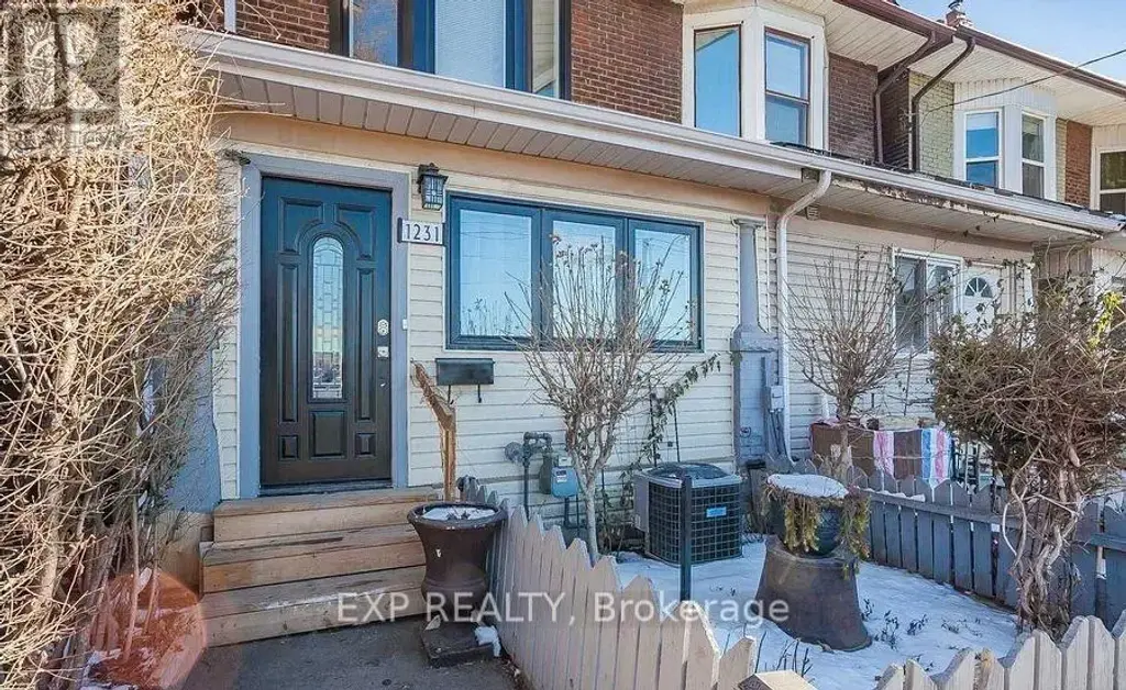 1231 Bathurst Street, Toronto (Casa Loma)