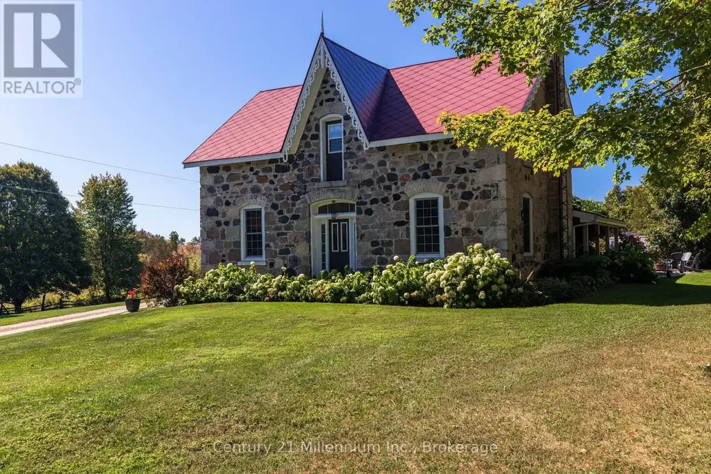 395 Elsinore Road N, South Bruce Peninsula